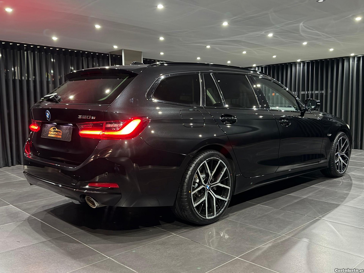 BMW 320 e Line Sport Auto — fotografia 18