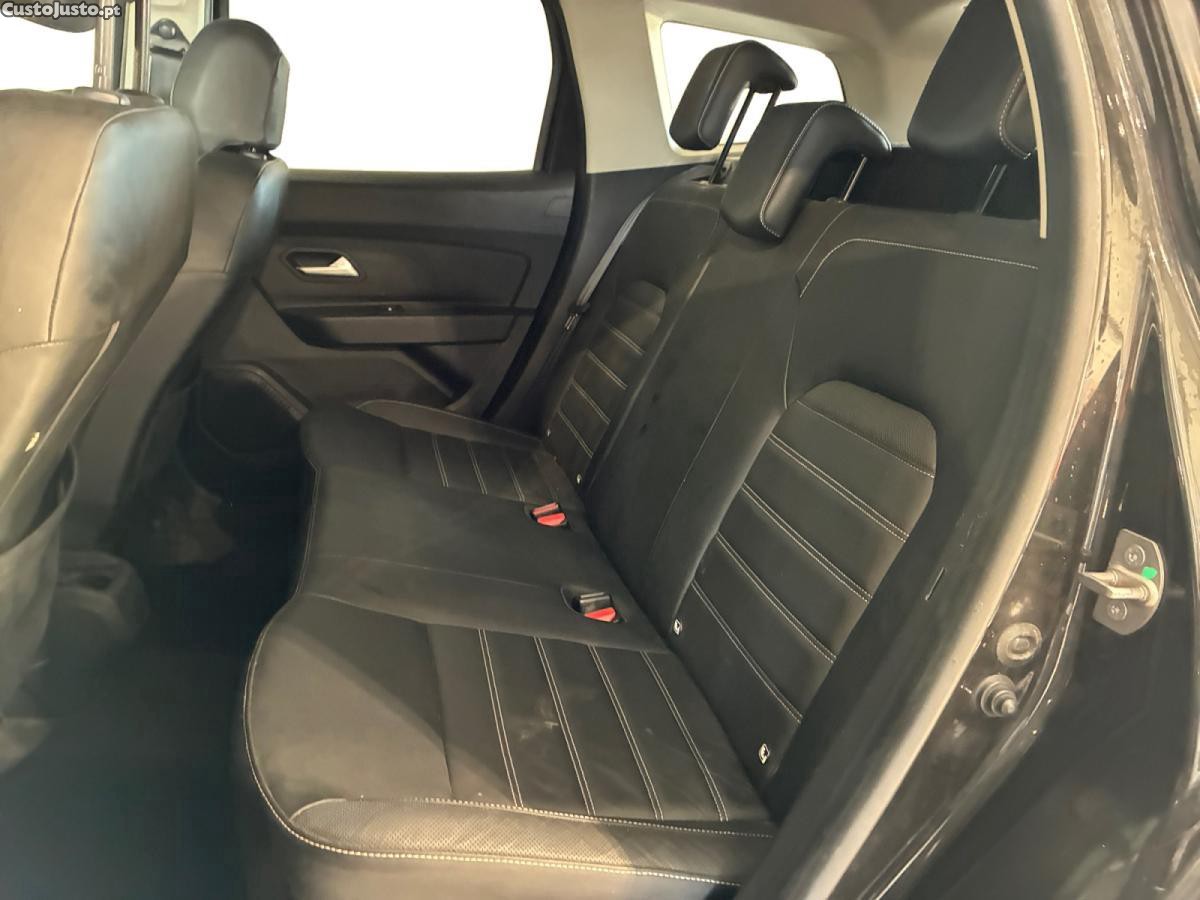 Dacia Duster 1.5 dCi Prestige — fotografia 3