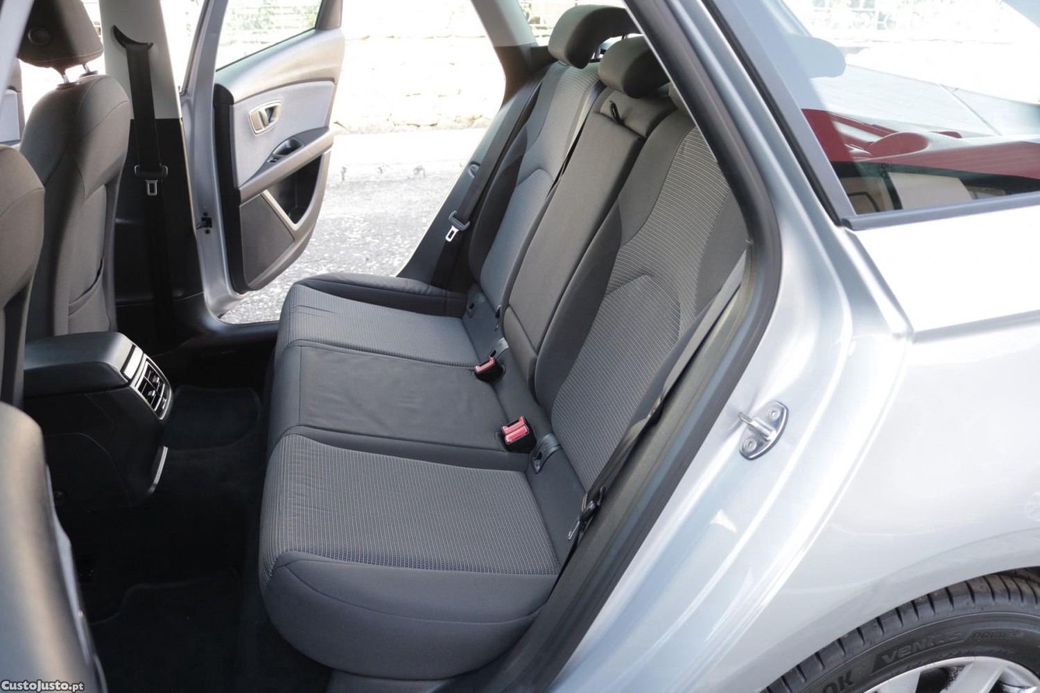 SEAT Leon ST 1.0 TSI Style 115cv — fotografia 33