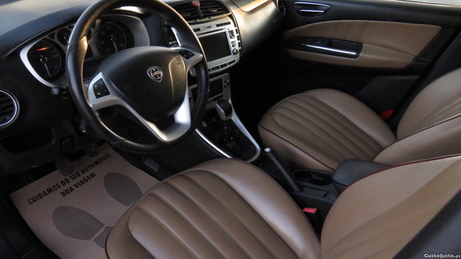 Lancia Delta 1.6 M-Jet Nacional — photo 4