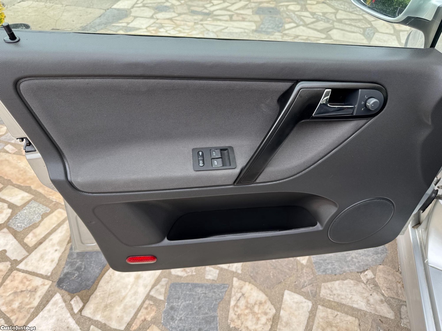 Volkswagen Polo 1.0 Trendline — fotografia 7