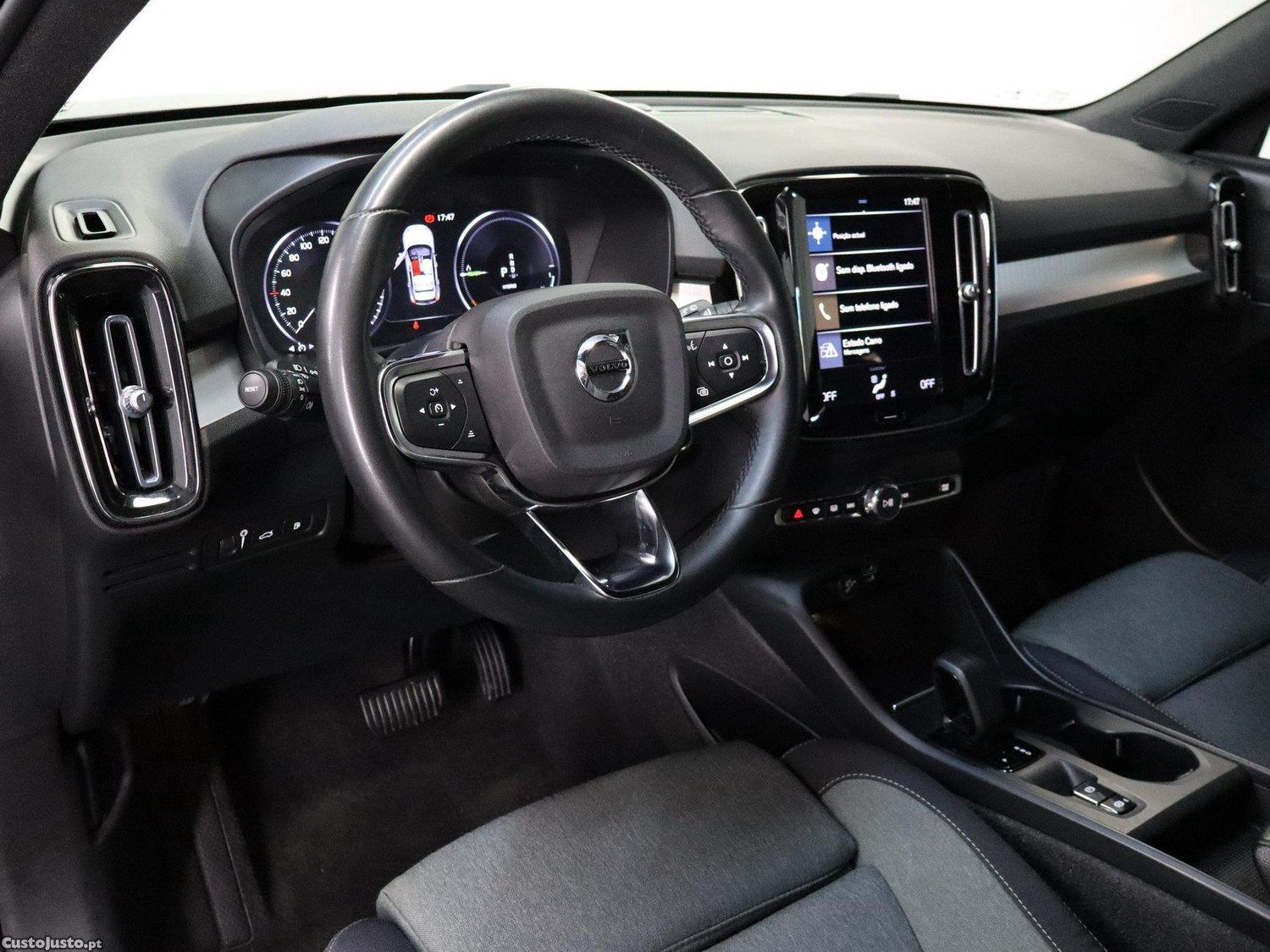 Volvo XC 40 1.5 T4 PHEV Core — fotografia 19