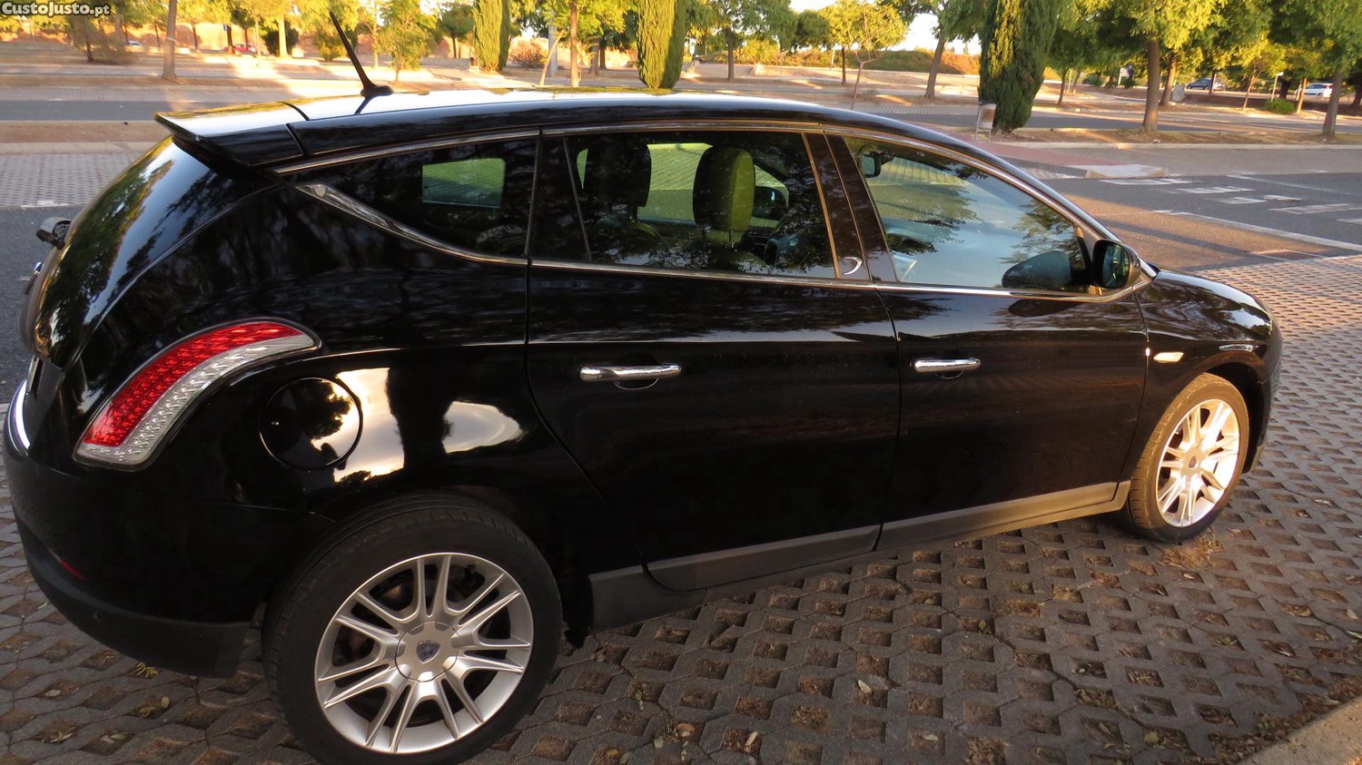 Lancia Delta 1.6 M-Jet Nacional — photo 3