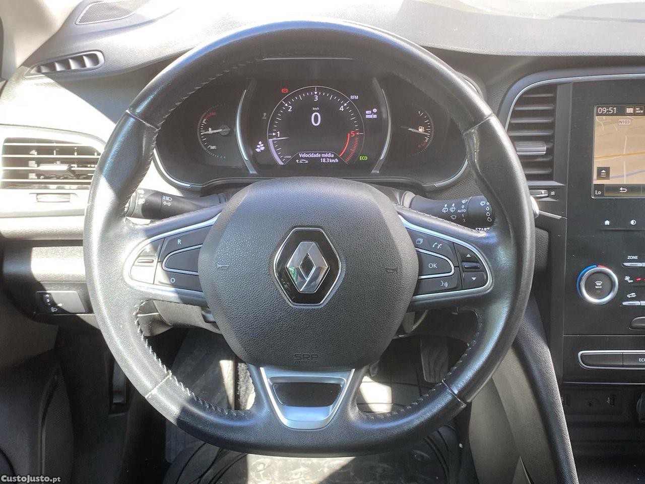 Renault Mégane Sport Tourer 1.5 dCi Limited — fotografia 8