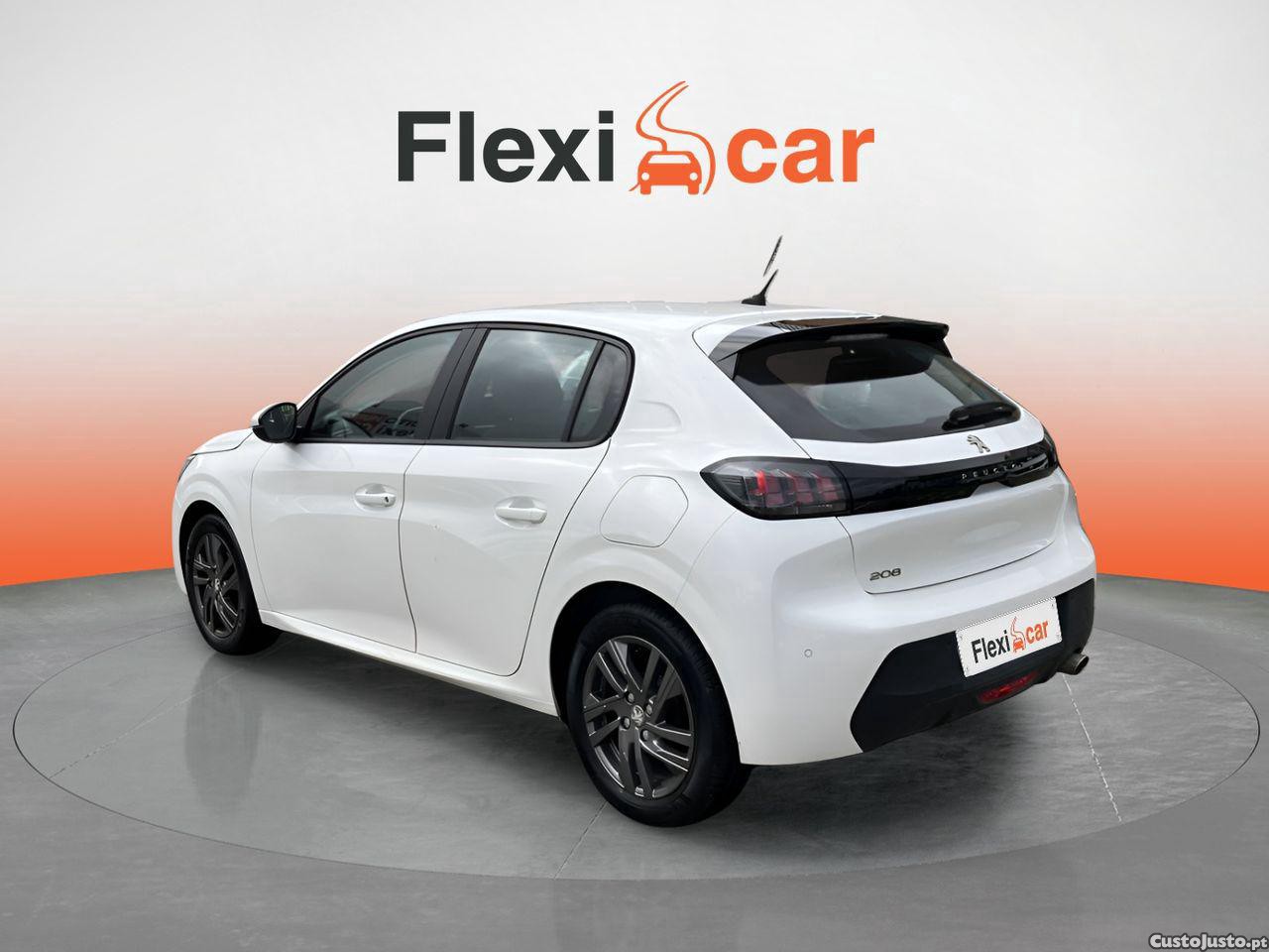 Peugeot 208 1.2 Pure Tech Active Pack — fotografia 14