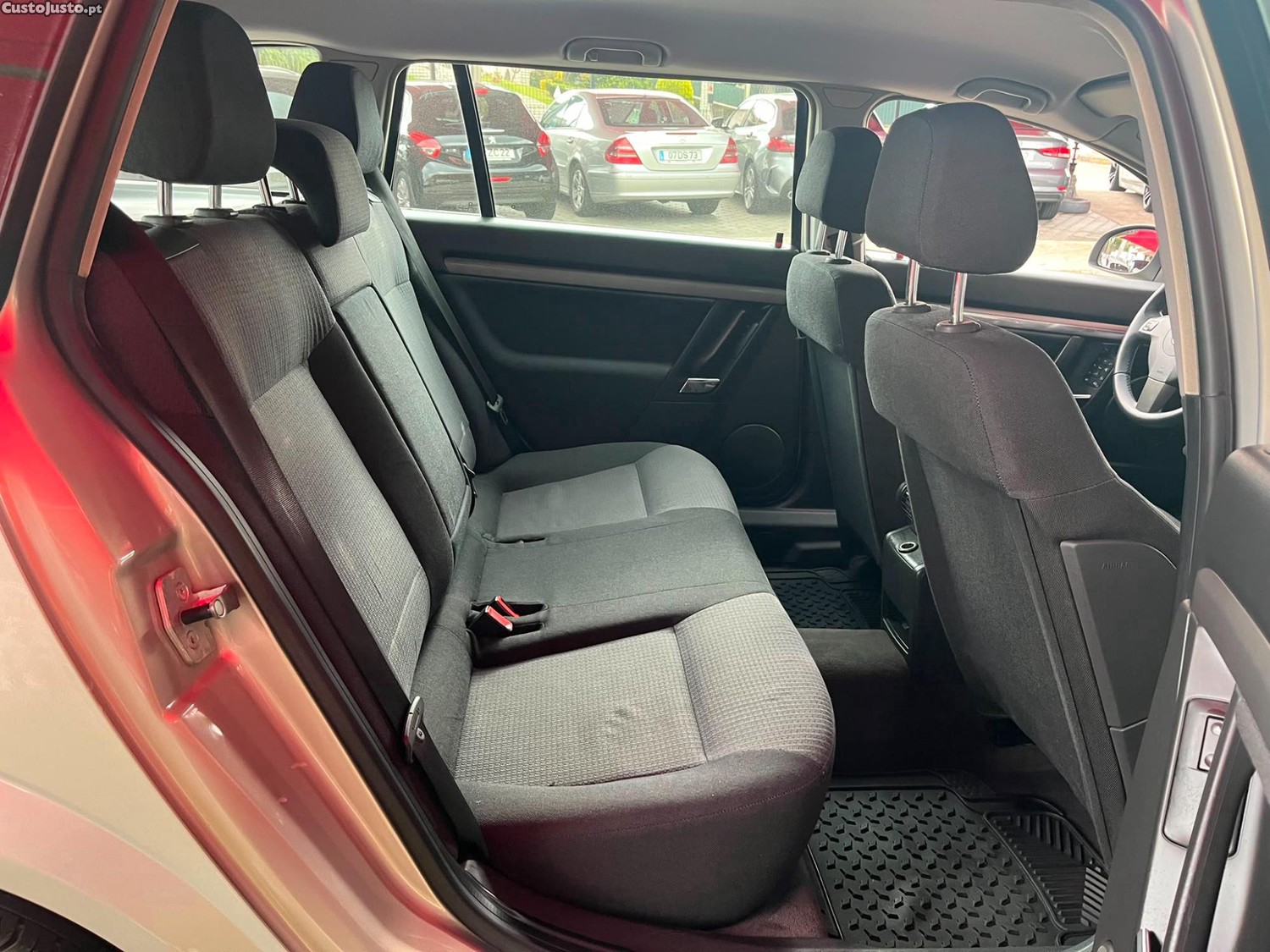 Opel Vectra 1.9 CDTI | 120 CV — fotografia 10