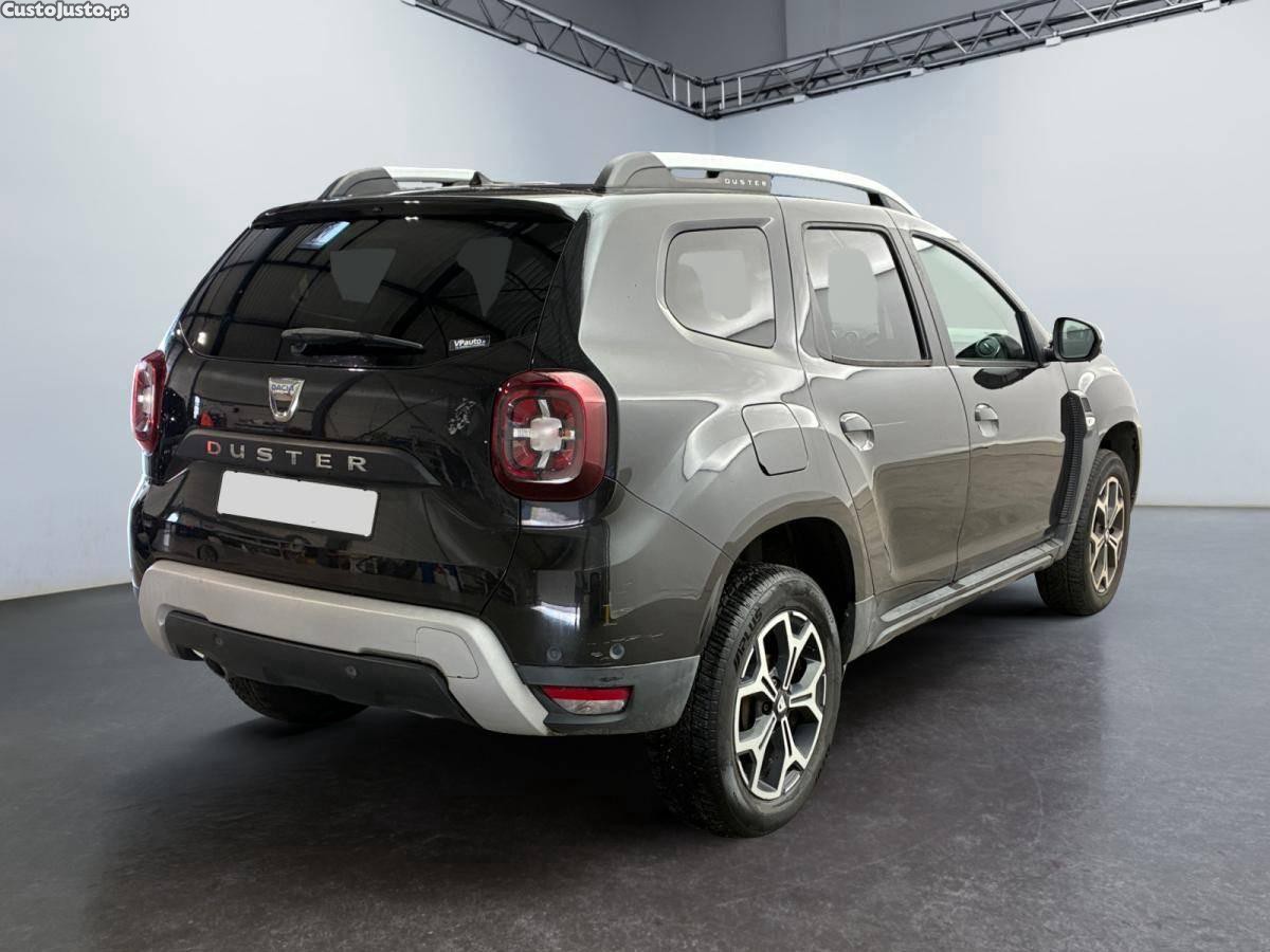 Dacia Duster 1.5 dCi Prestige — fotografia 9