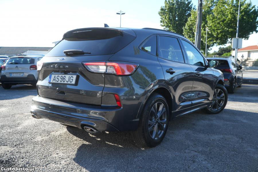 Ford Kuga 1.5 EcoBoost ST-Line — fotografia 9
