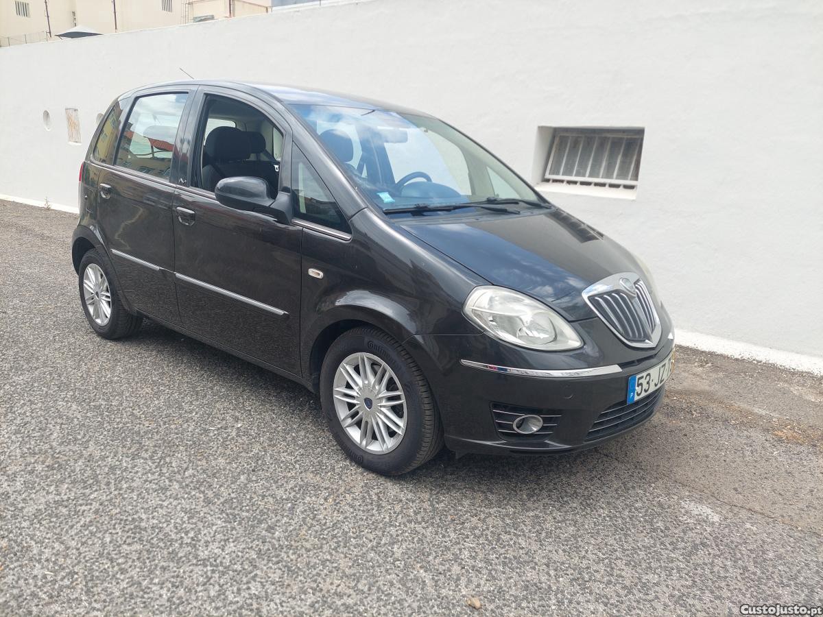 Lancia Musa 1.3 Multijet Diesel - 10 — photo 2