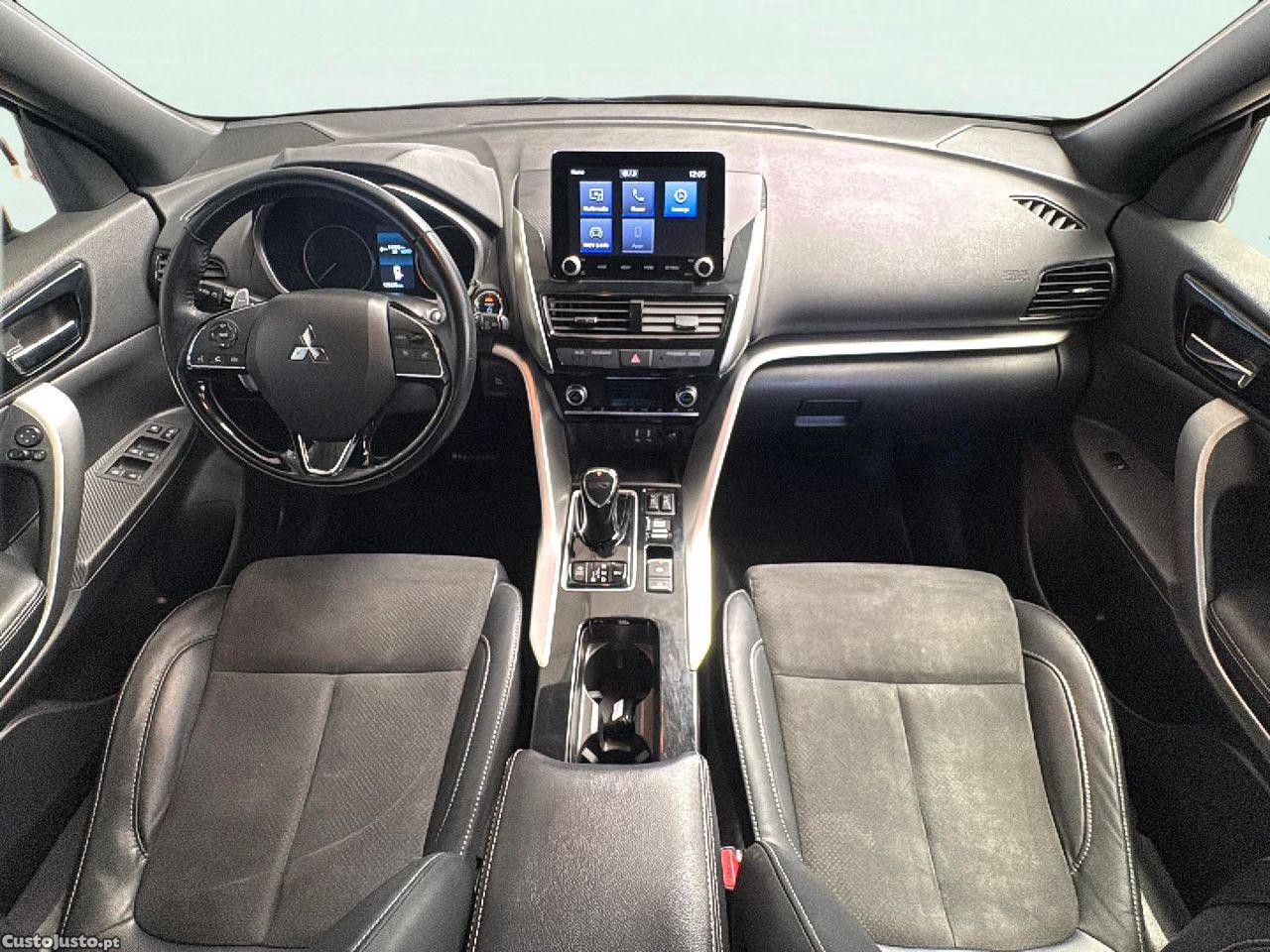 Mitsubishi Eclipse Cross 2.4 PHEV eMotion — fotografia 4
