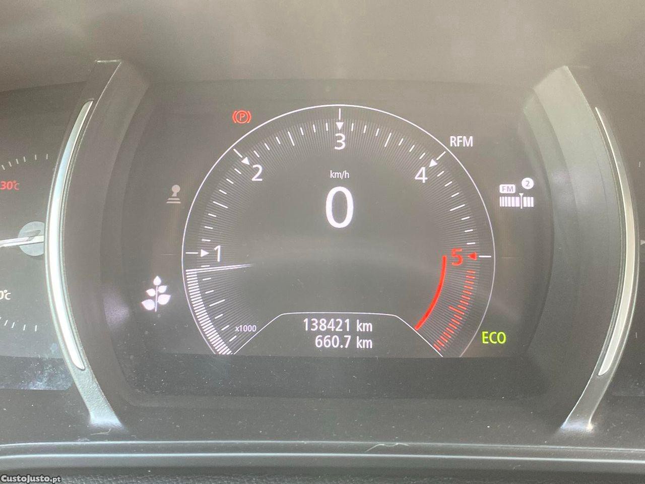 Renault Mégane Sport Tourer 1.5 dCi Limited — fotografia 7