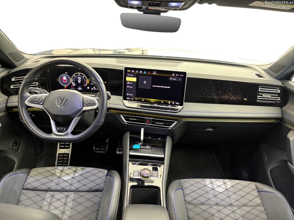 Volkswagen Tiguan 2.0 TDI R-Line DSG — fotografia 7