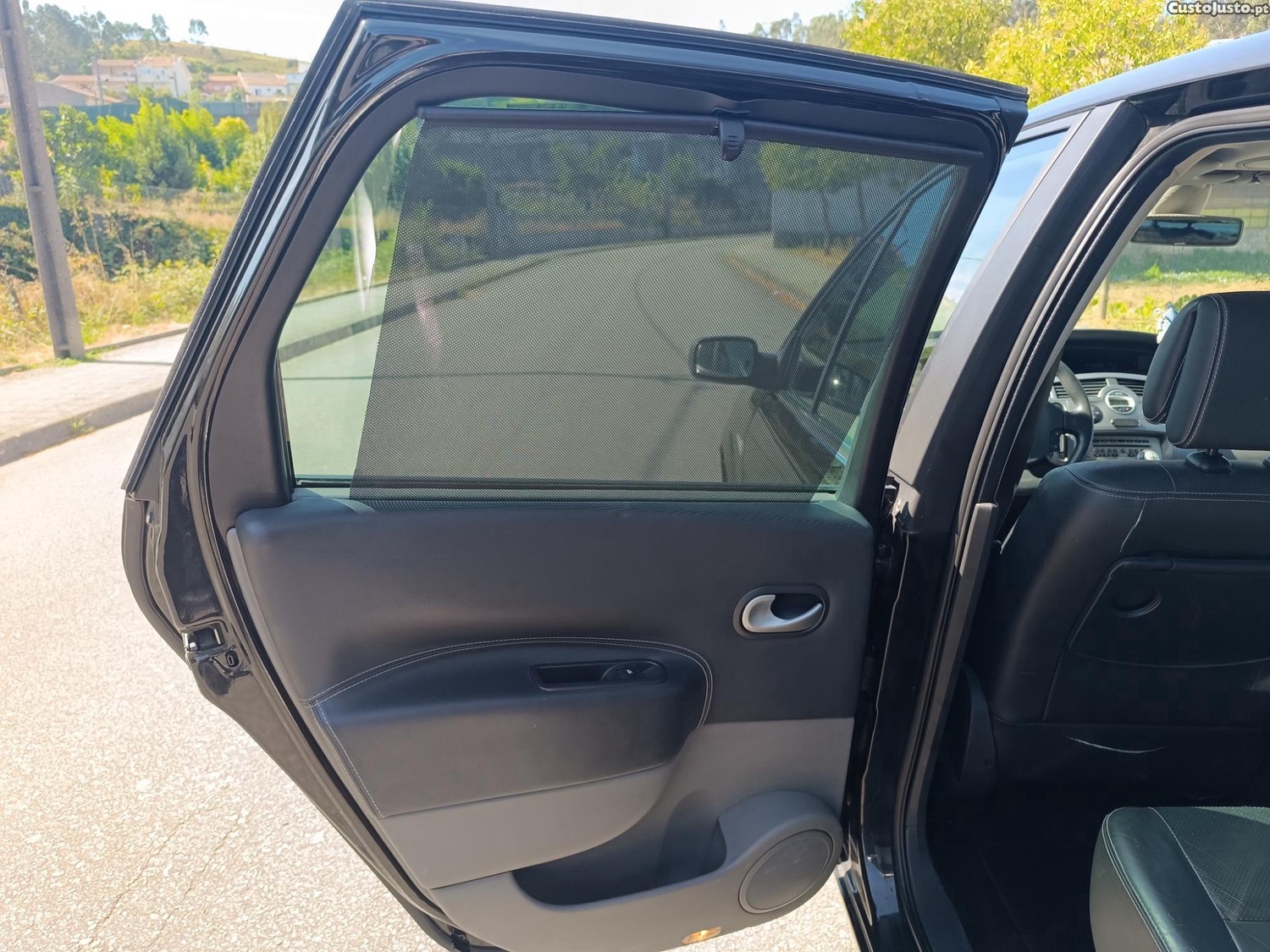 Renault Scénic 1.5 dCi — fotografia 3