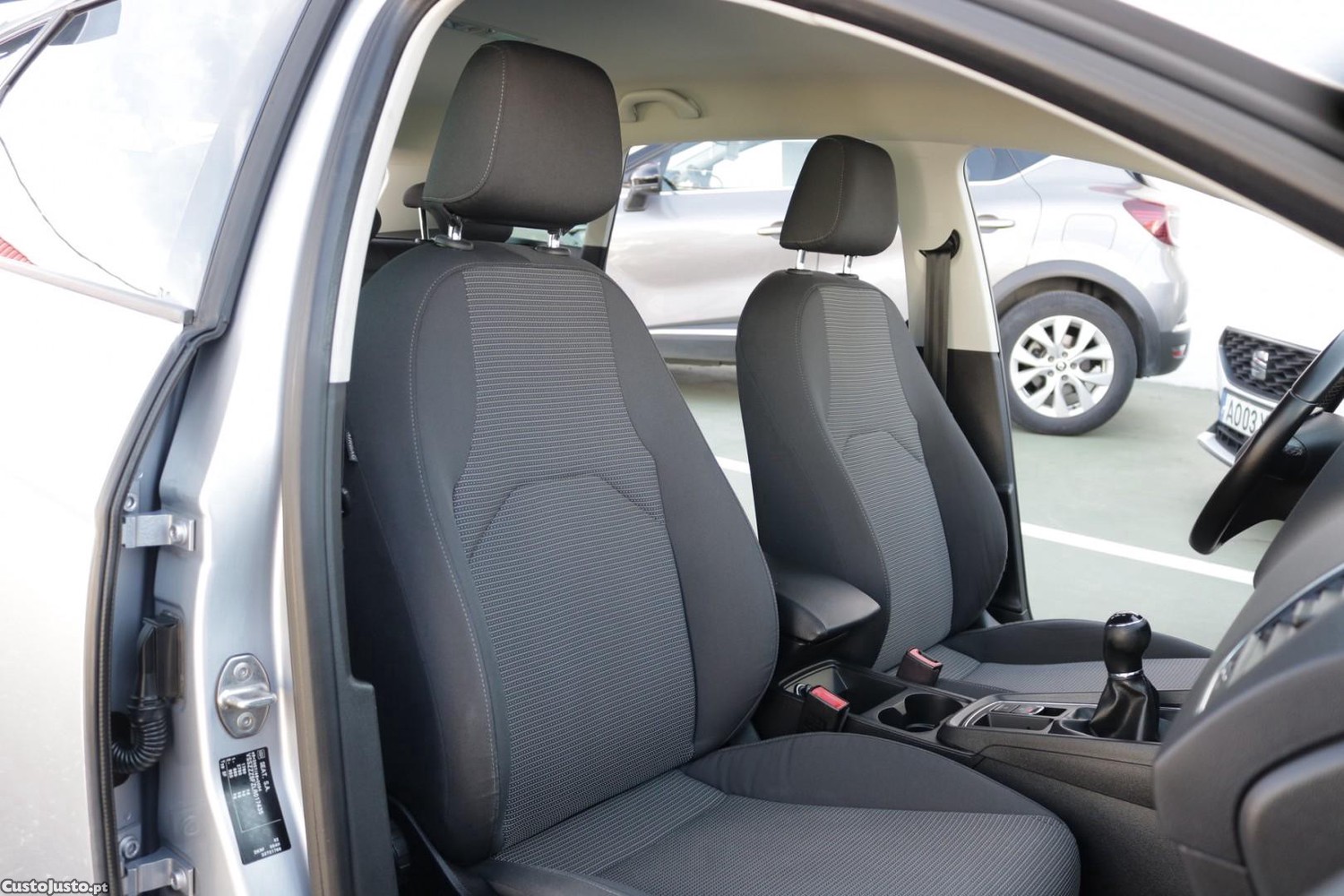 SEAT Leon ST 1.0 TSI Style 115cv — fotografia 37