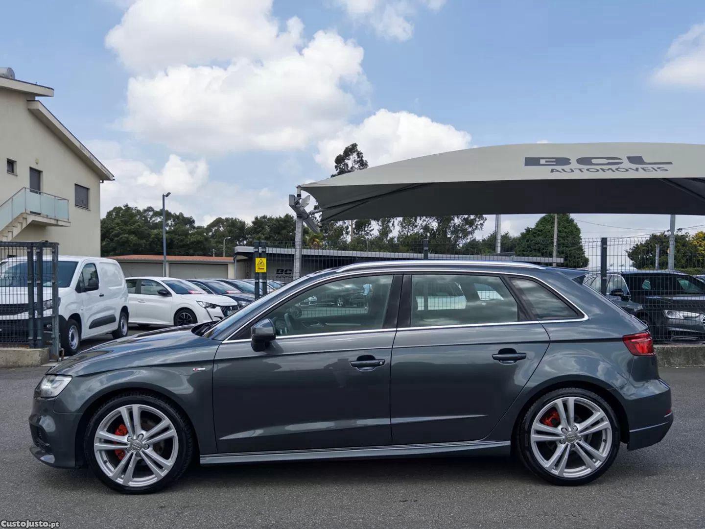 Audi A3 1.6 tdi s-line s tronic — fotografia 22