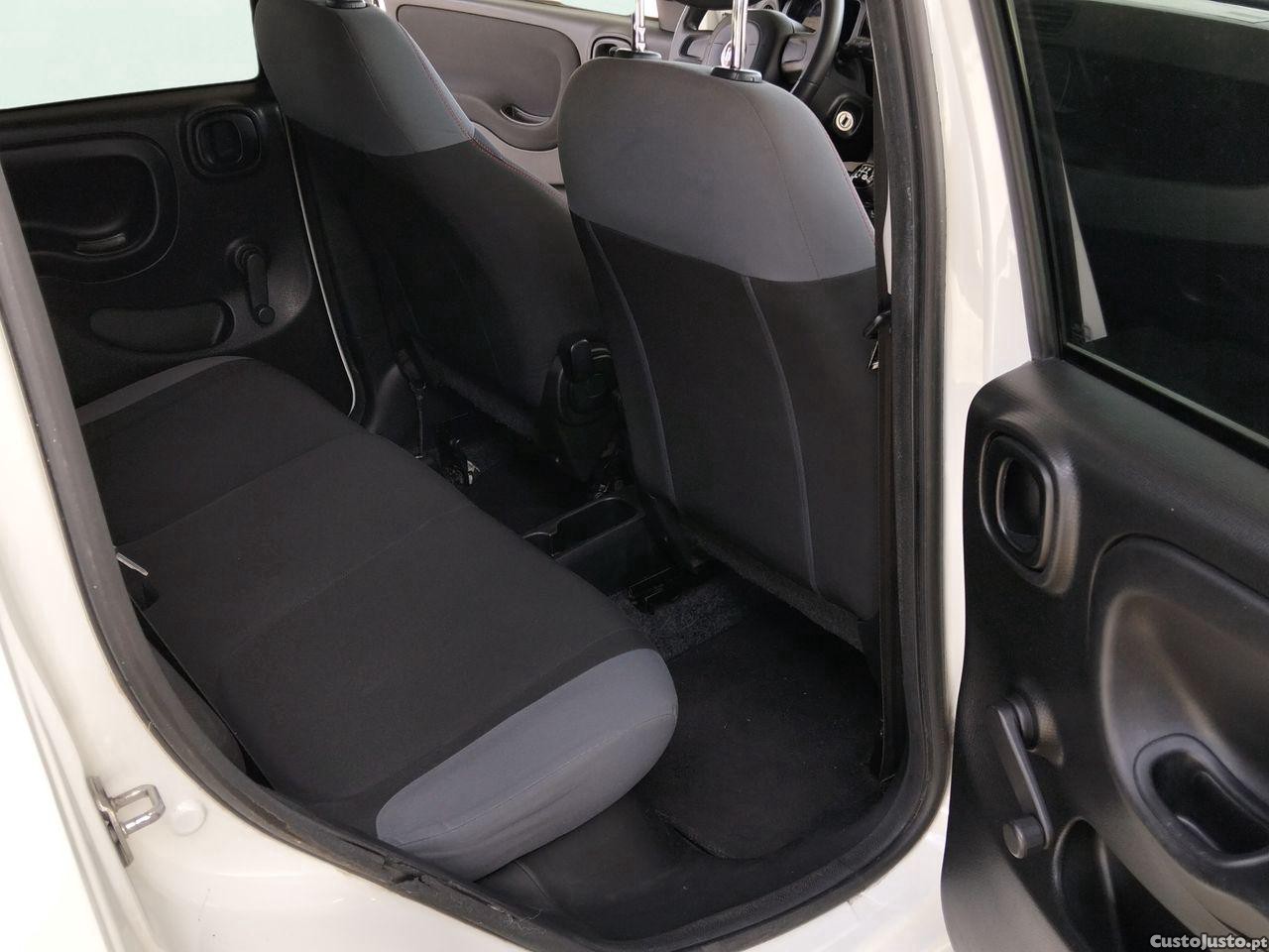 Fiat Panda 1.2 Lounge — fotografia 9