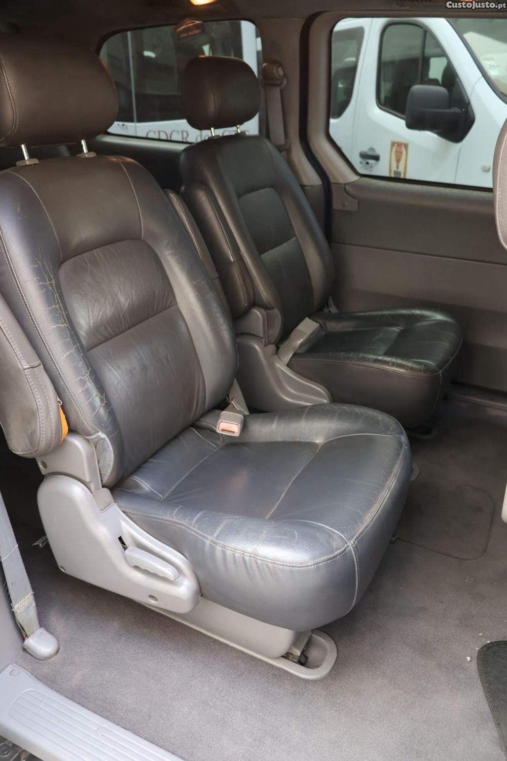 Kia Carnival 2.9 CRD — fotografia 6