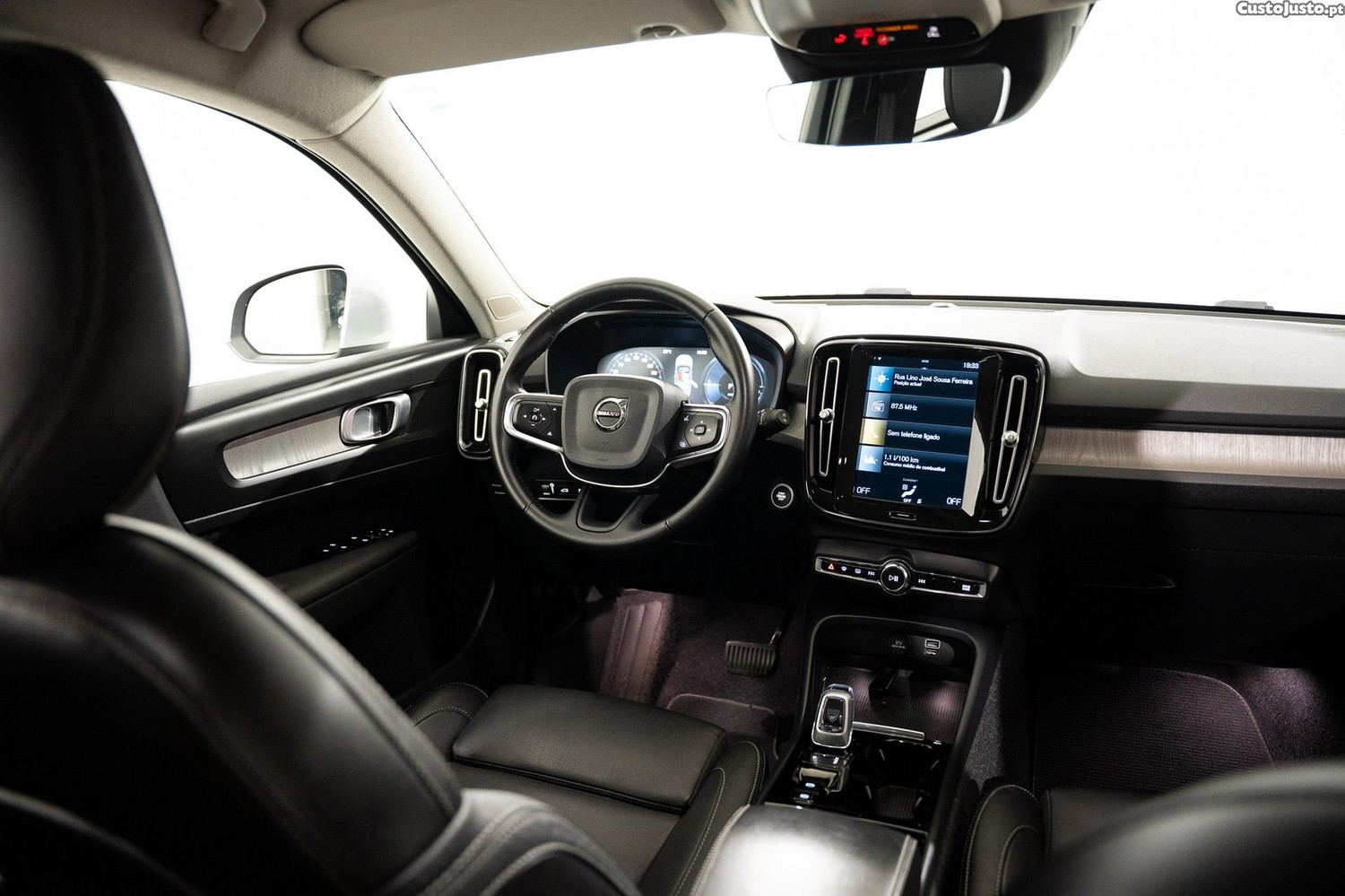 Volvo XC 40 1.5 T5 PHEV Inscription — fotografia 17