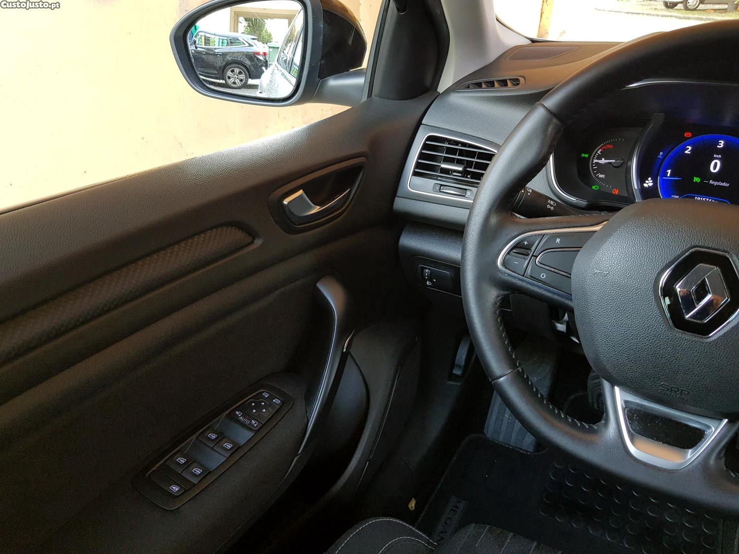 Renault Mégane Sport Tourer 1.5 dCi 115cv Nacional — fotografia 8