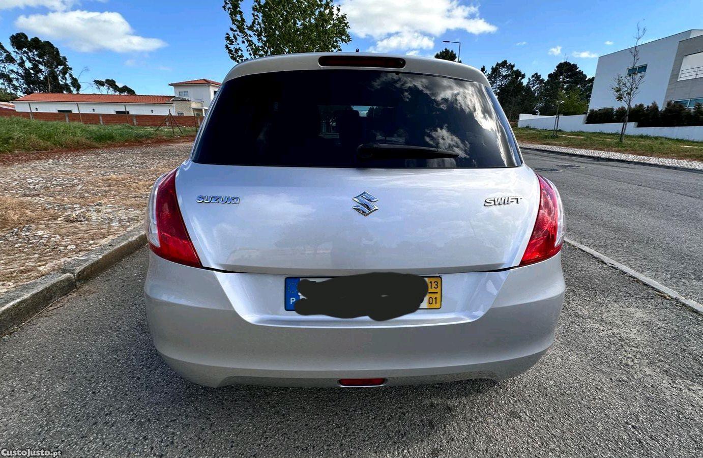 Suzuki Swift 1.2 Gasolina 2013 VVT - 13 foto 5