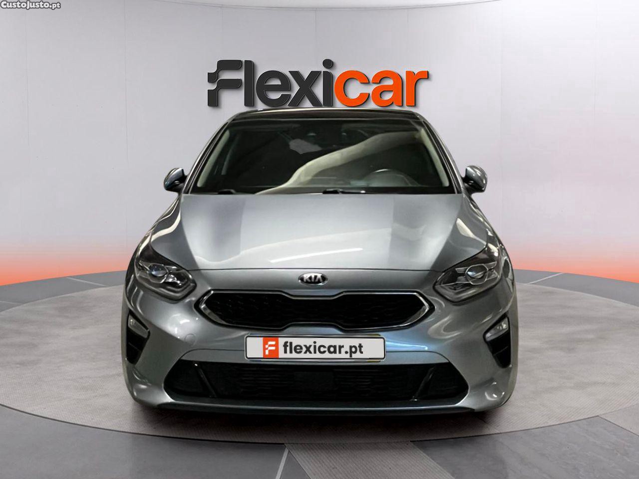 Kia Ceed 1.0 T-GDI GT Line — fotografia 18