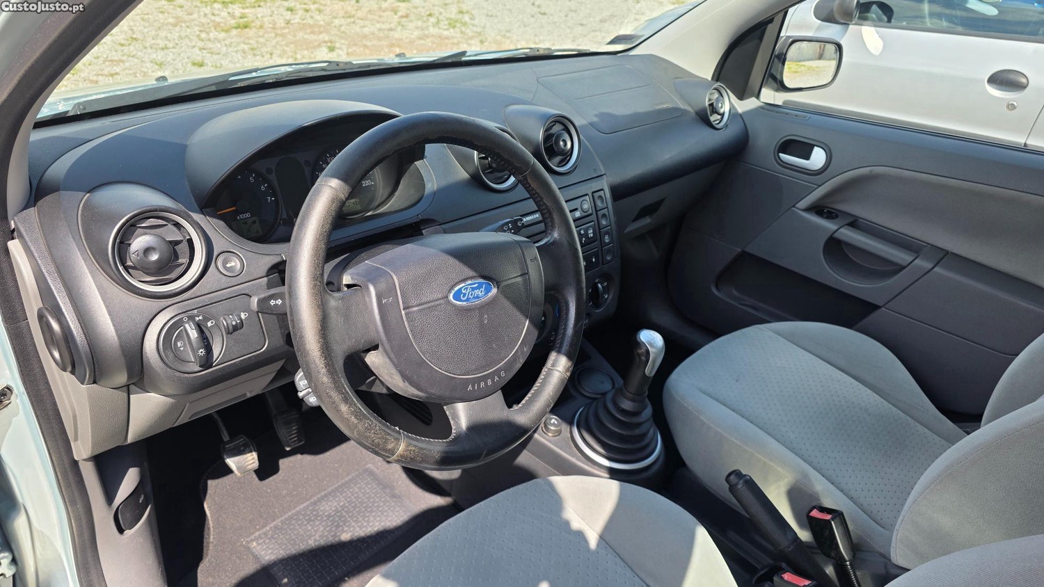 Ford Fiesta 1.25 16V Duratec 75cv — fotografia 8