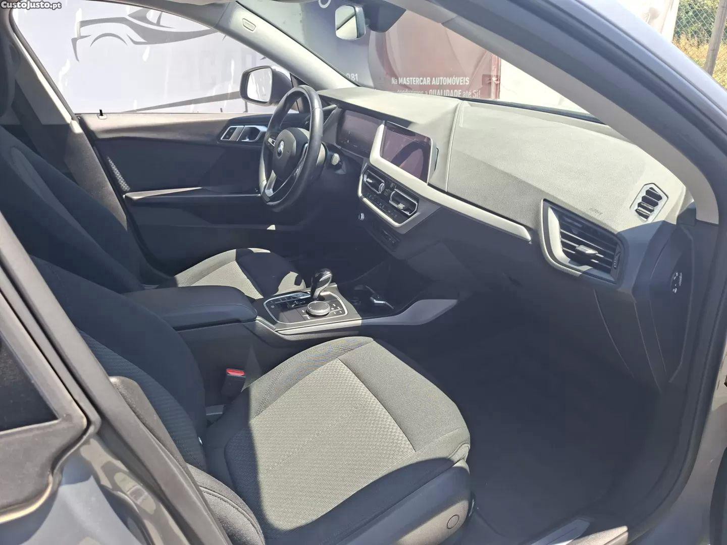 BMW 216 D pack essence — fotografia 2