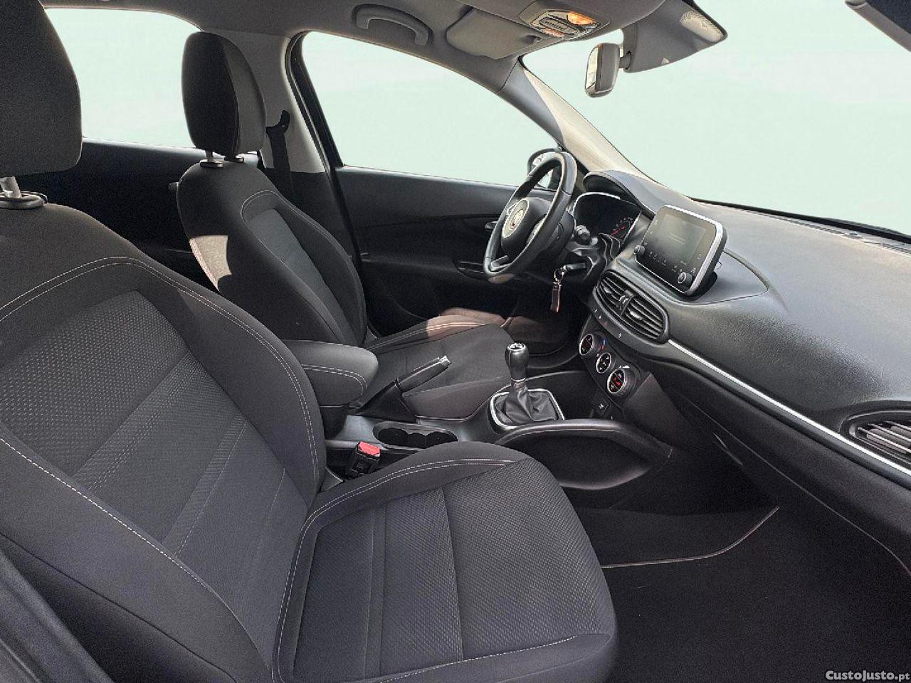 Fiat Tipo 1.3 M-Jet Lounge — fotografia 4
