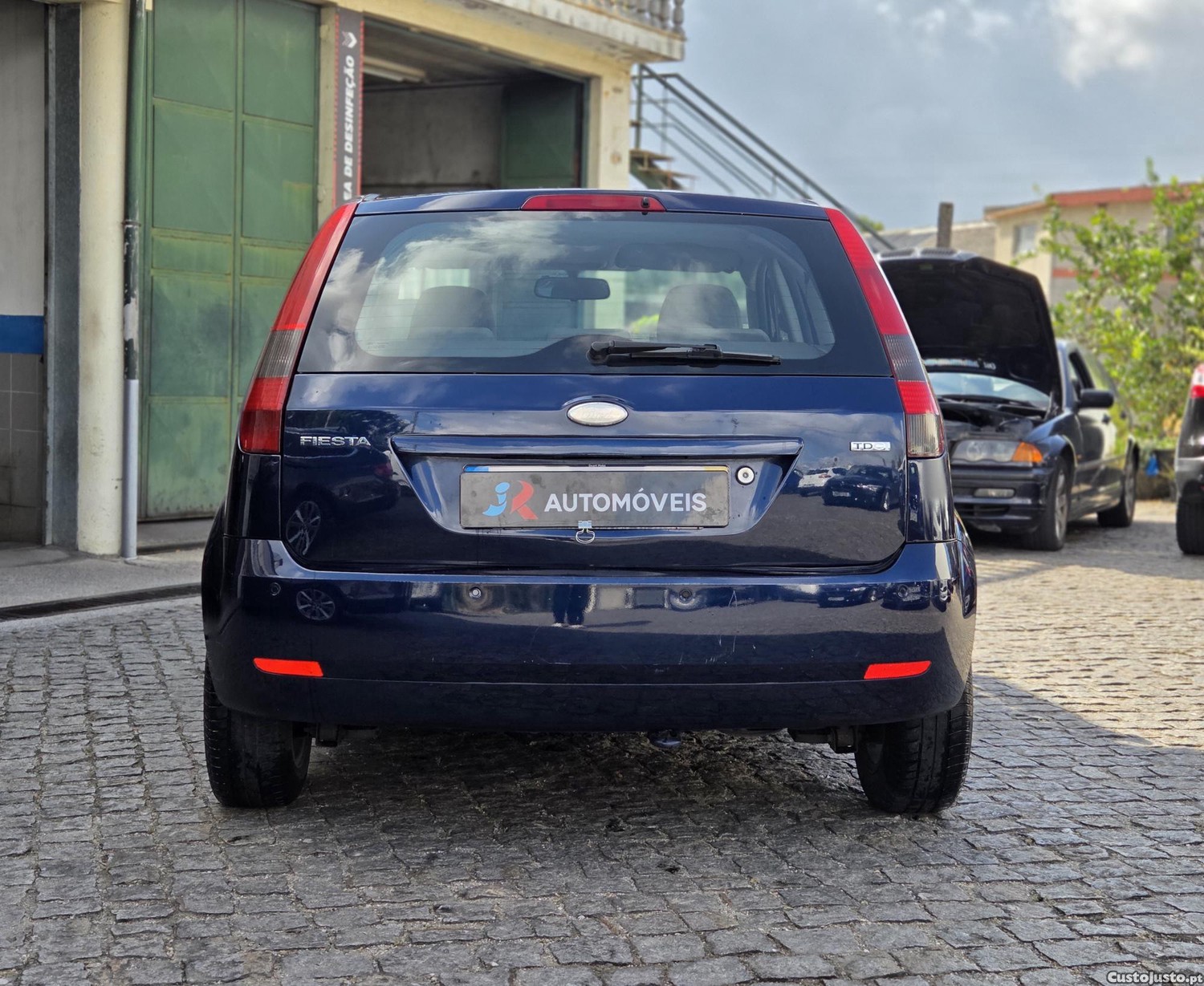 Ford Fiesta 1.4 TDCI Ghia — fotografia 8