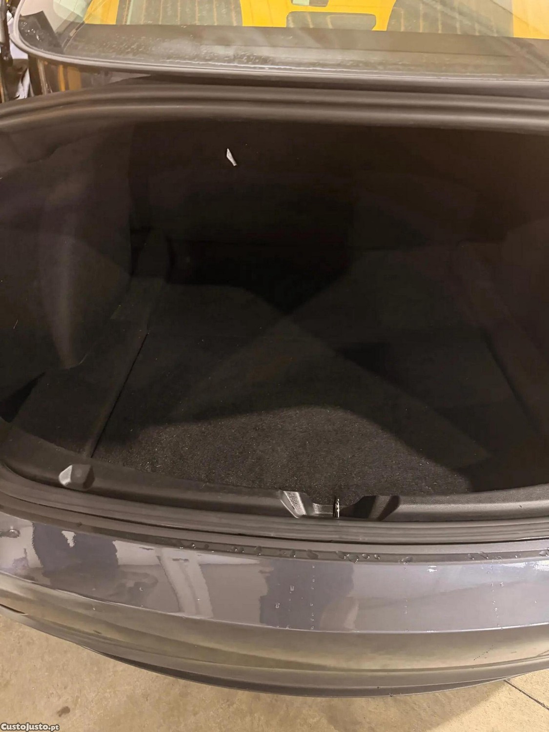 Tesla Model 3 Standard Range Plus RWD — fotografia 2
