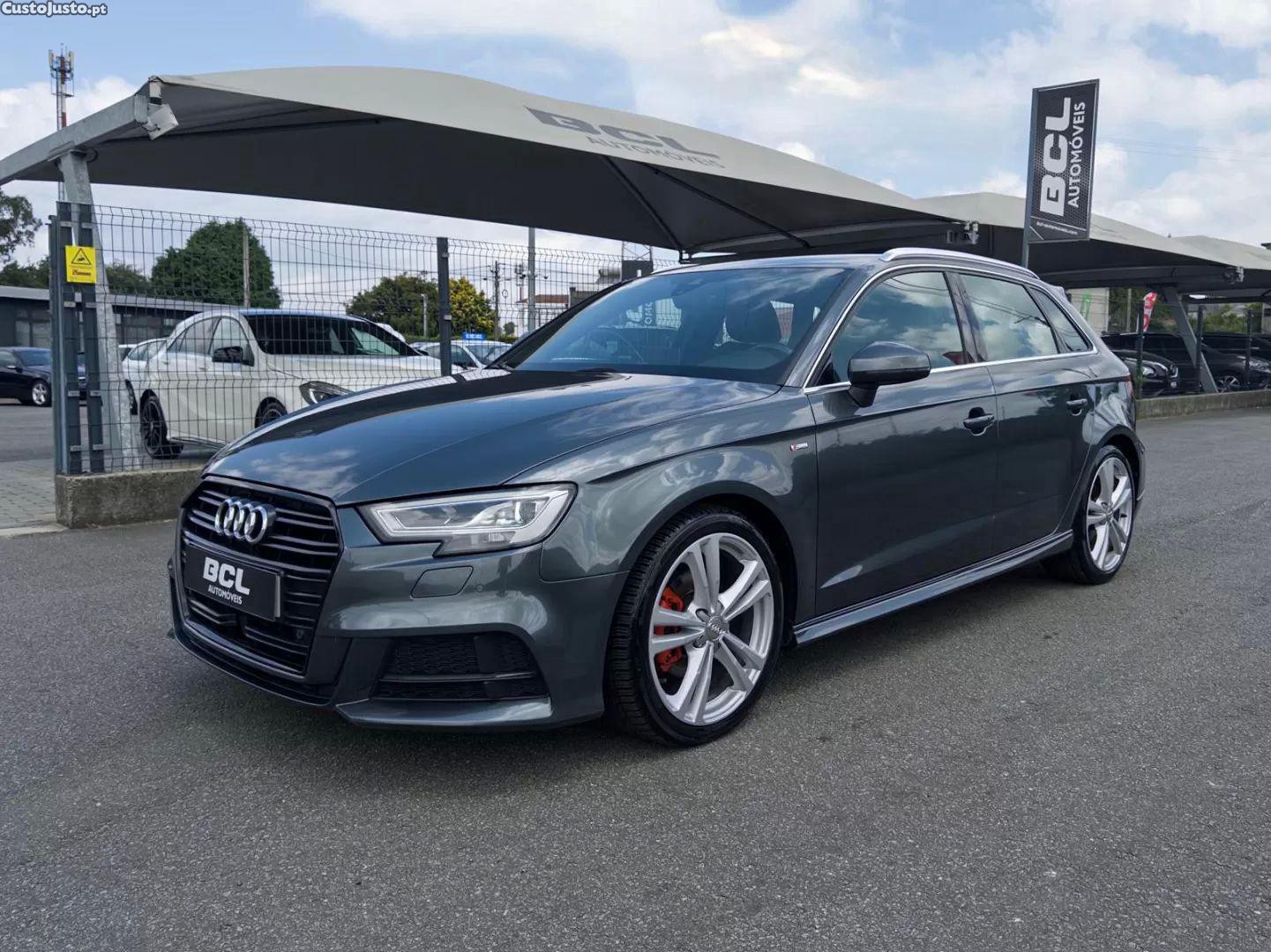 Audi A3 1.6 tdi s-line s tronic — fotografia 23