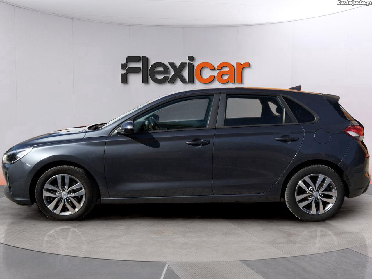 Hyundai i30 1.0 T-GDI Comfort+Navi — fotografia 14