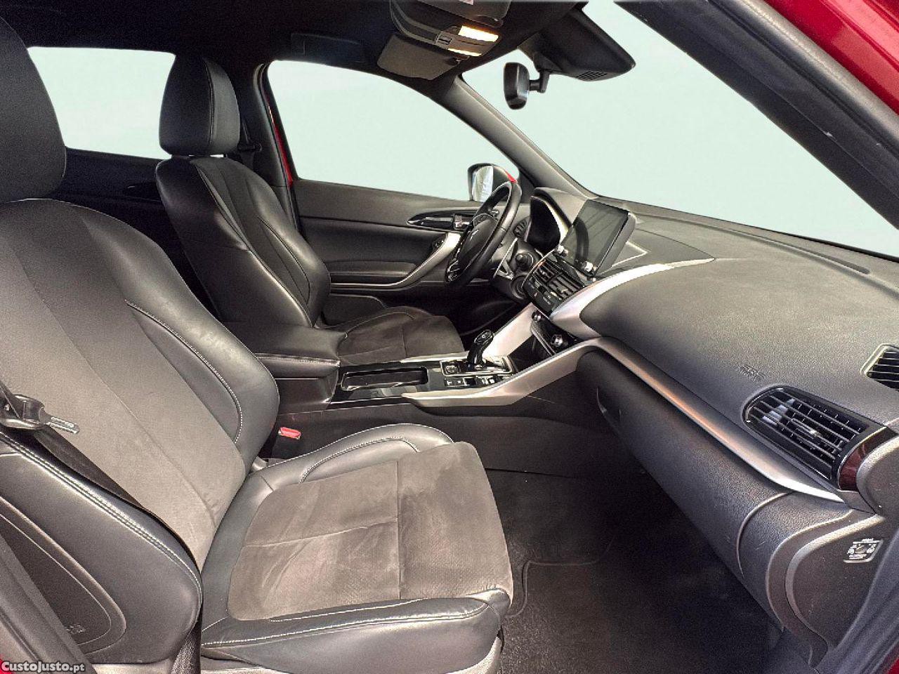Mitsubishi Eclipse Cross 2.4 PHEV eMotion — fotografia 3