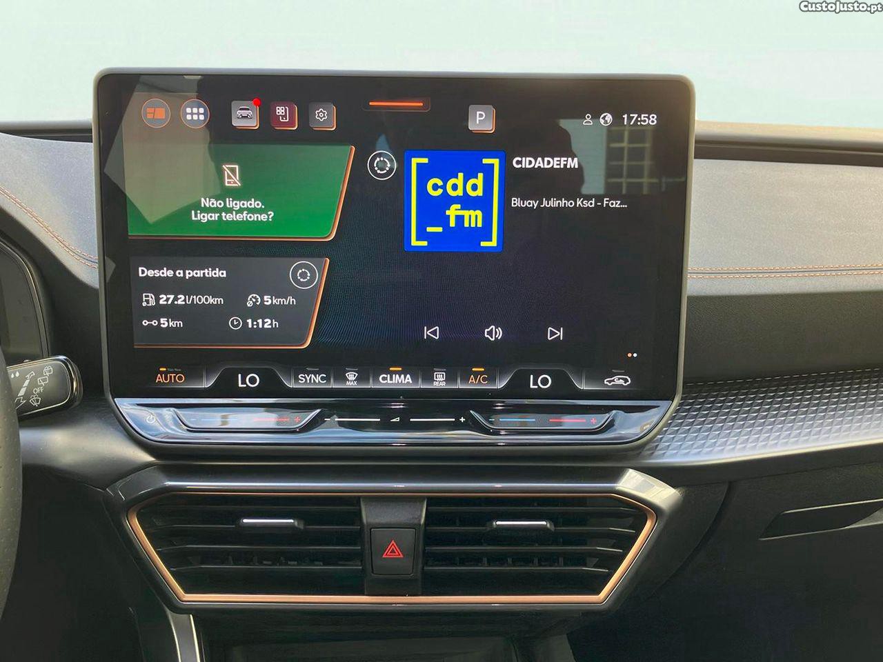 CUPRA Leon 1.5 eTSI MID DSG — fotografia 6