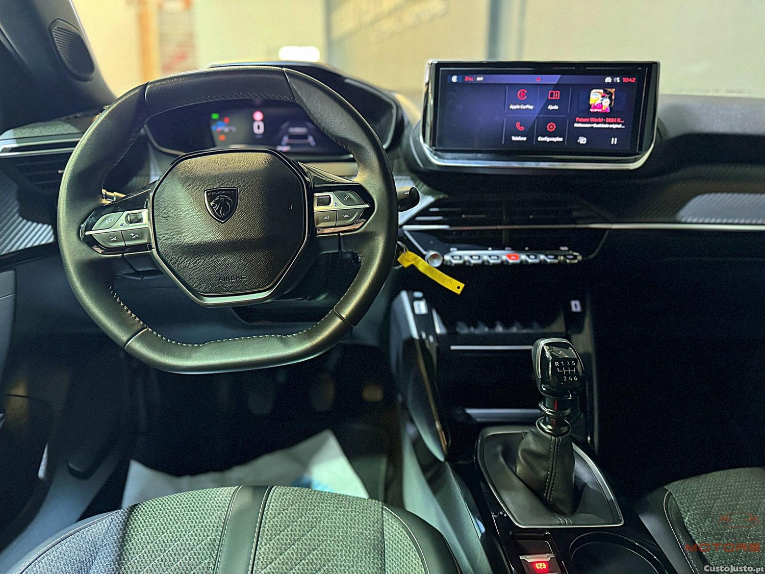 Peugeot 2008 1.2 PureTech Allure Pack — fotografia 7