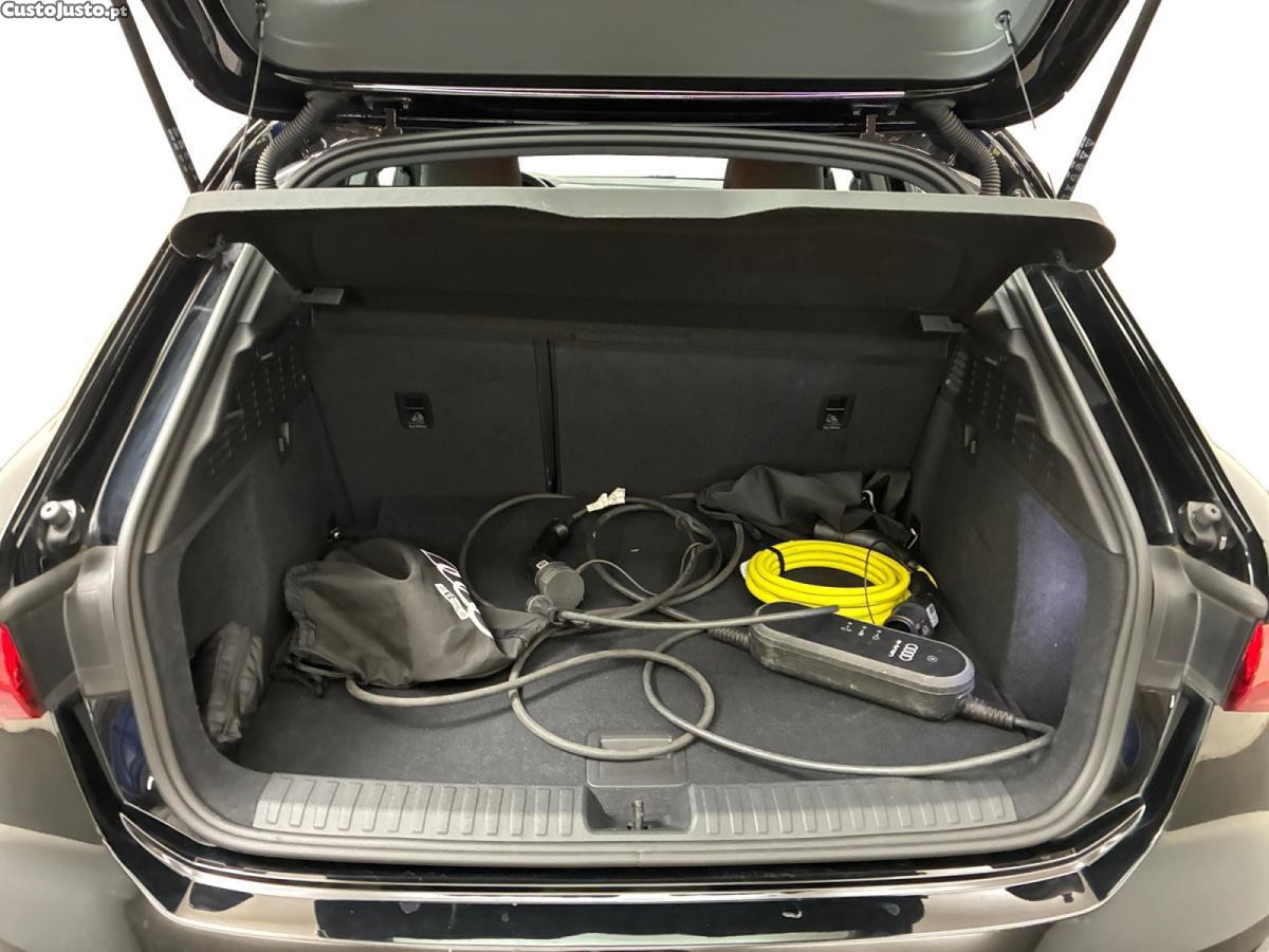 Audi A3 Sportback 40 TFSIe S Tronic Business Executive — fotografia 3