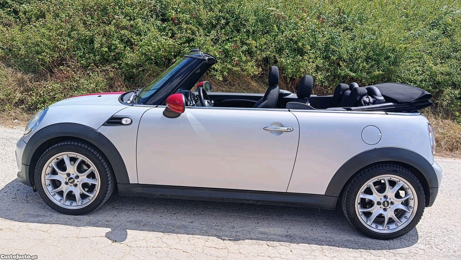 MINI Cabrio Cooper D — fotografia 12
