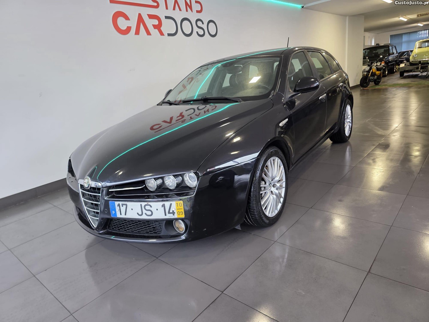 Alfa Romeo 159 Sportwagon - 10 foto 2