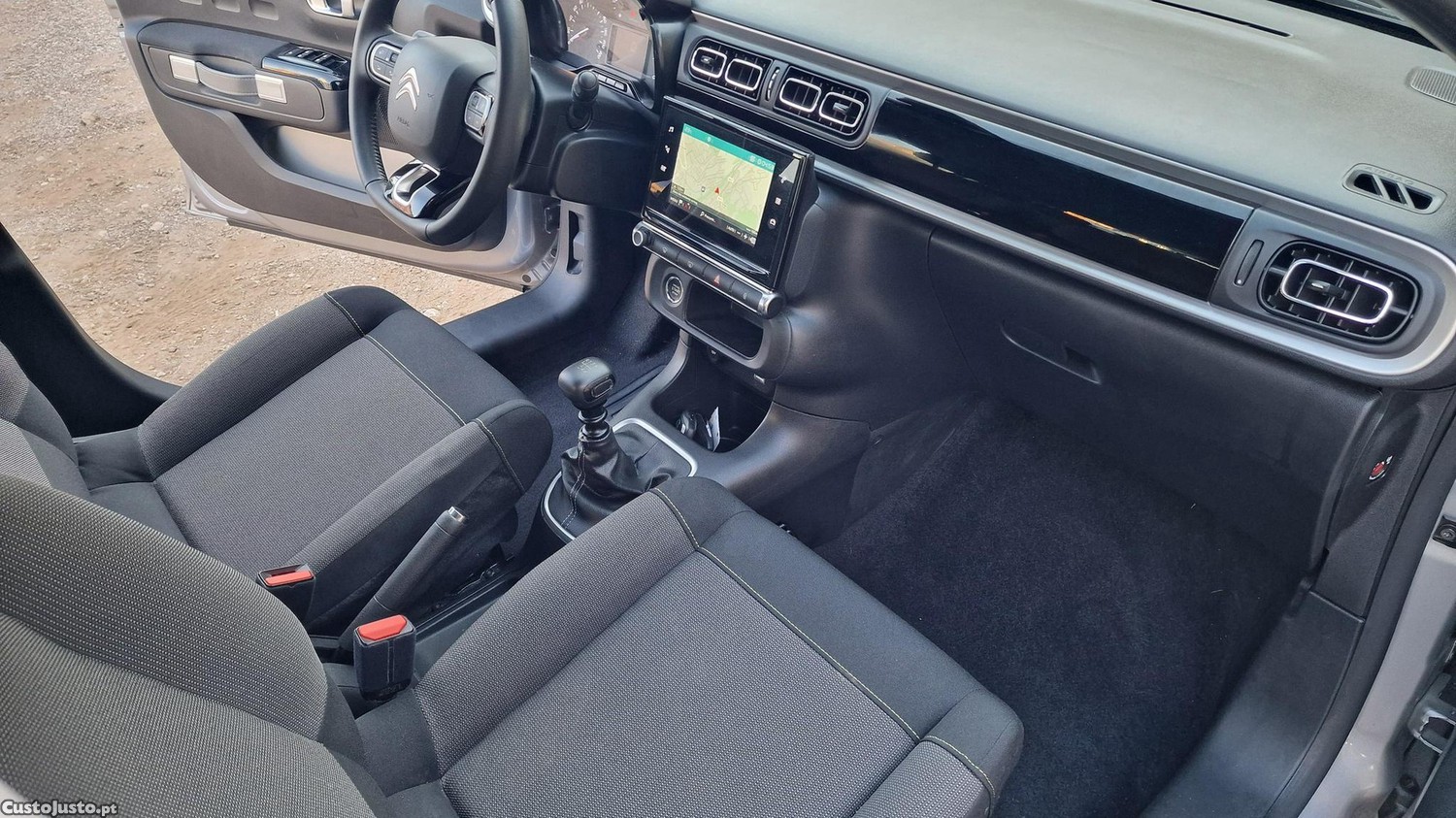 Citroën C3 1.2 PureTech Shine Pack — fotografia 5
