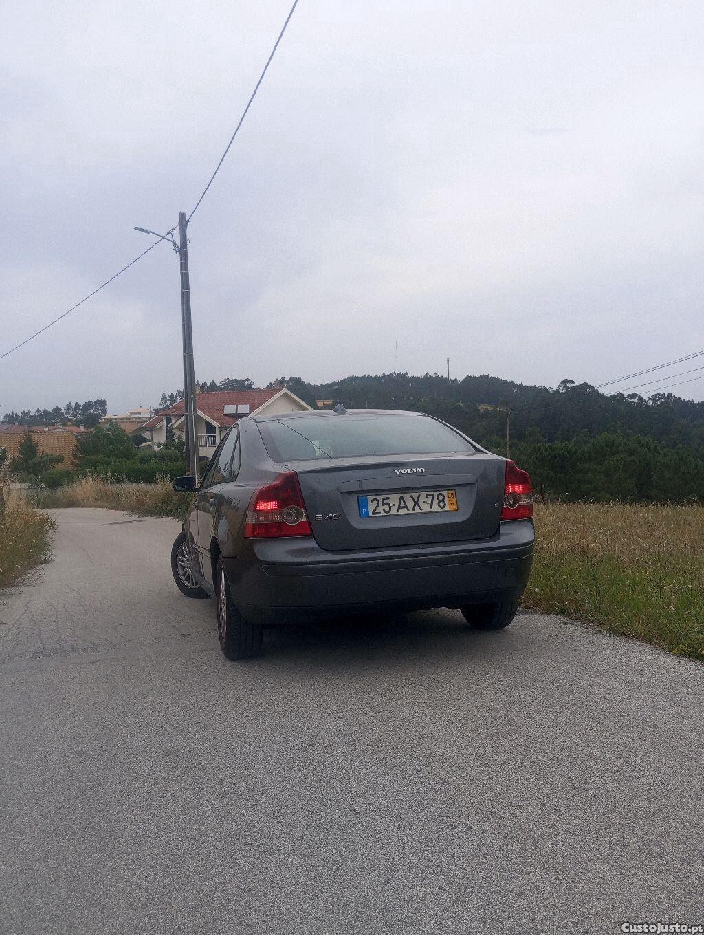Volvo S40 1.6d — fotografia 6