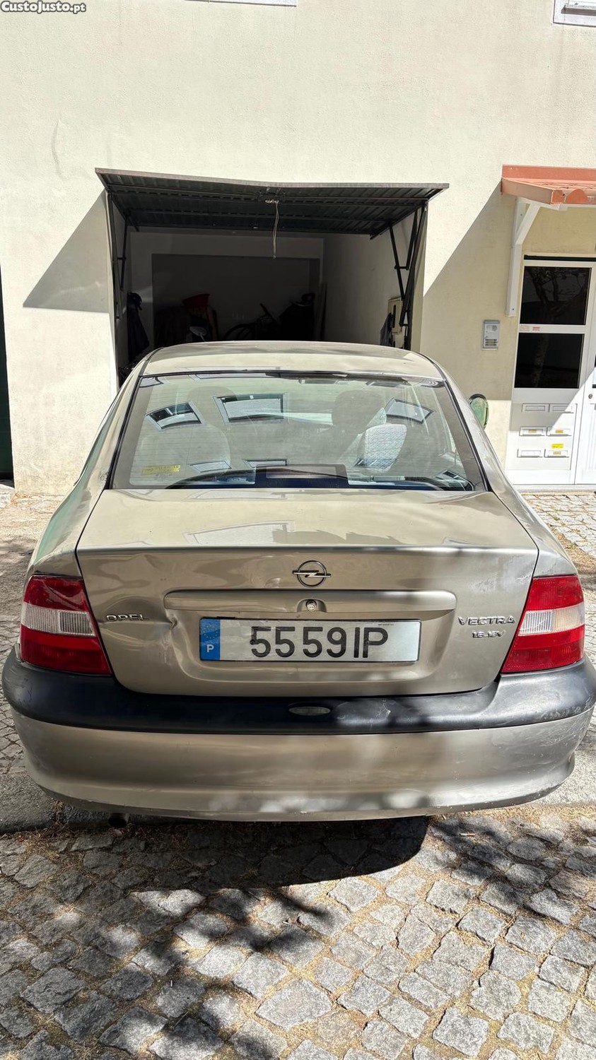 Opel Vectra B — fotografia 10