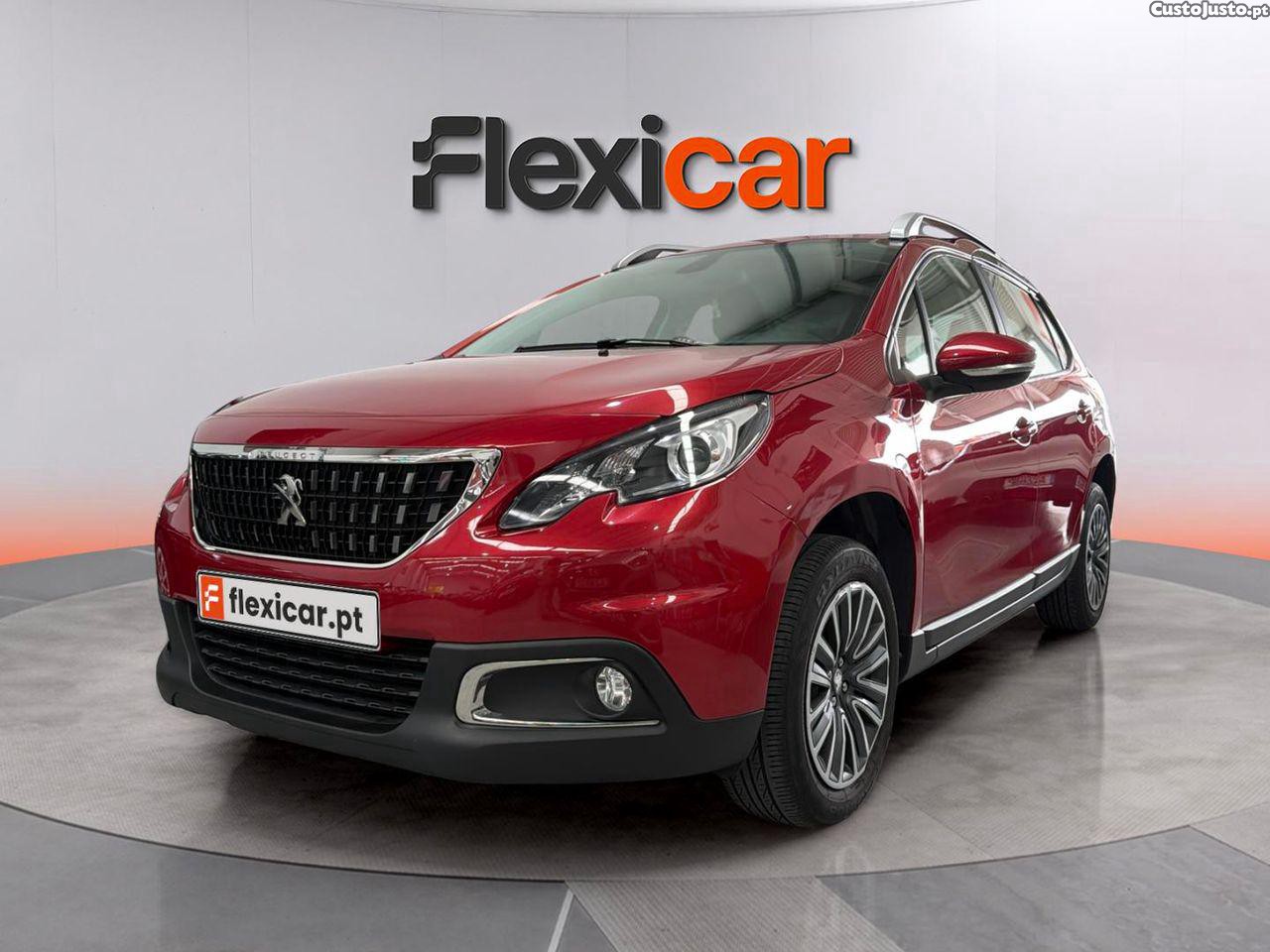 Peugeot 2008 1.2 PureTech Active — fotografia 18