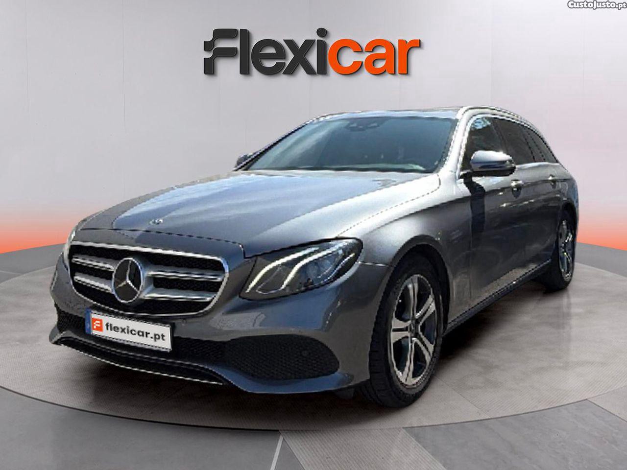Mercedes-Benz E 220 d Avantgarde+ — fotografia 14