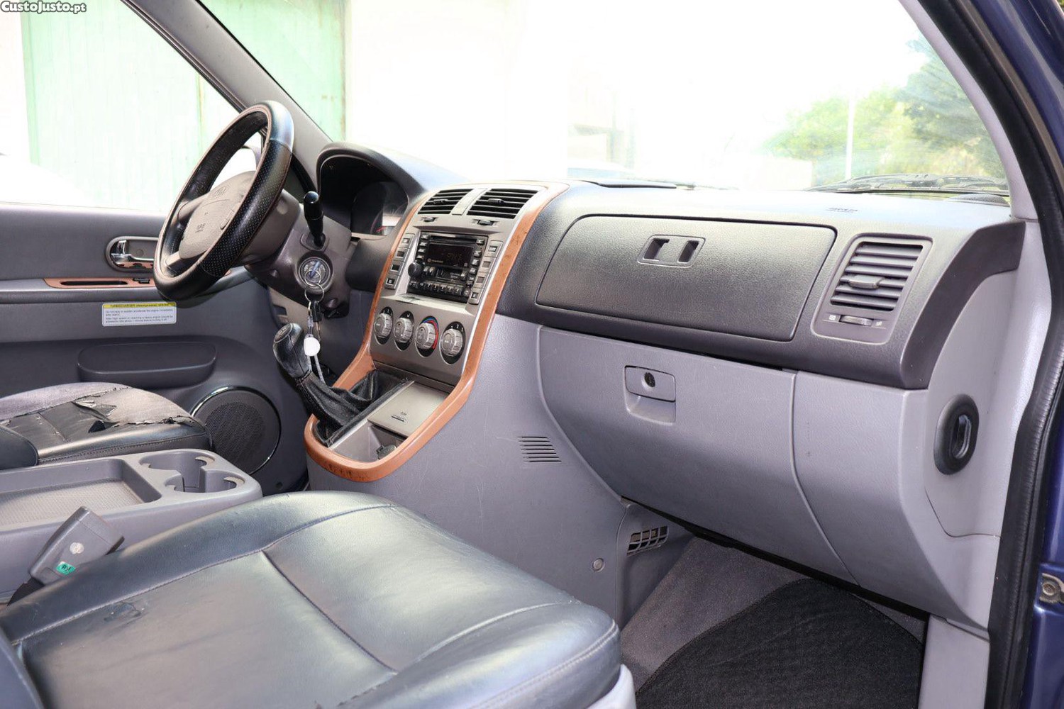 Kia Carnival 2.9 CRD — fotografia 10