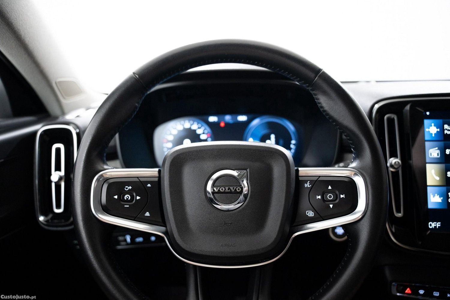 Volvo XC 40 1.5 T5 PHEV Inscription — fotografia 13