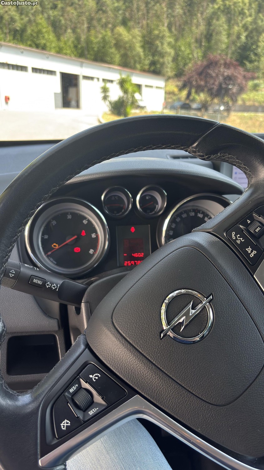 Opel Meriva 1.3 cdti — fotografia 4