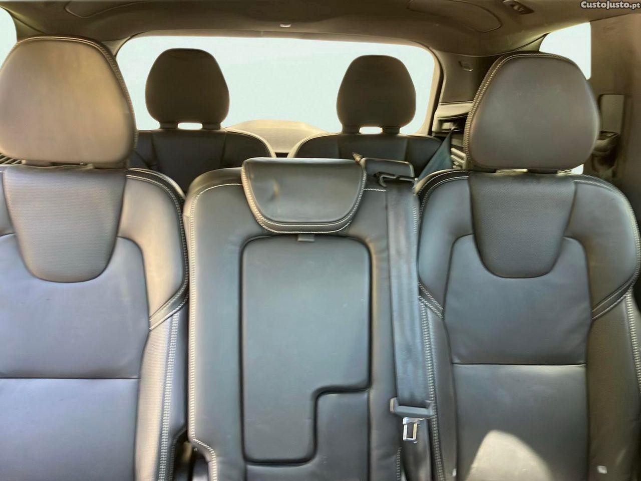 Volvo XC 90 2.0 T8 PHEV Ultimate Dark AWD — fotografia 4