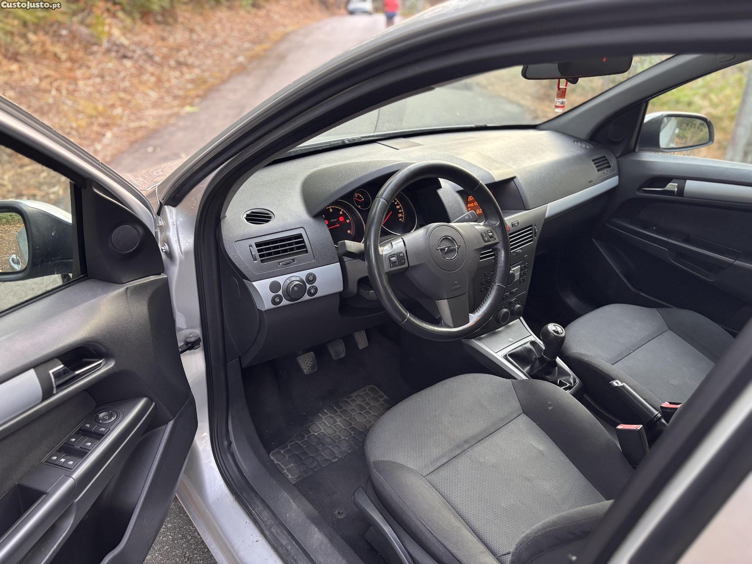 Opel Astra H — fotografia 7