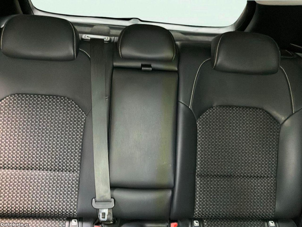 Kia Ceed 1.0 T-GDI GT Line — fotografia 8