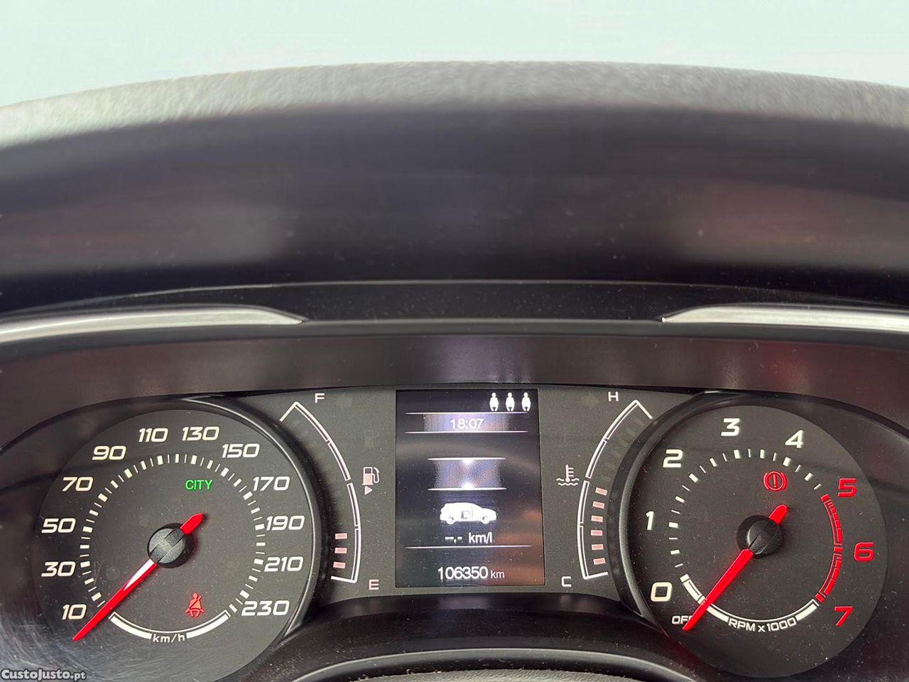 Fiat Tipo 1.3 M-Jet Lounge — fotografia 2